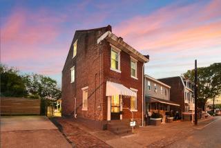 Lawrenceville Gem2 Kings & Yard - Pittsburgh - 3