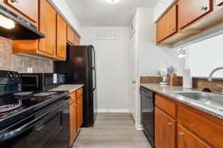 Reserve At Westwood 3270 I Spacious 1 Bed 1 Bath - Houston - 1
