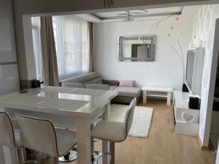 Szilvia Apartman - Keszthely - 9