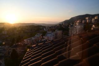 Damiano's Penthouse Old Bazaar - Castle to Coast View - Krujë - 8