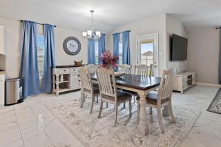 4 Bedroom Home with Hot Tub in Lake Charles - 8