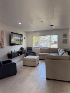 Salt water heated pool in Englewood - Englewood - 5