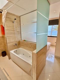 PLAYA CRISTAL y VISTAS PLAYA - 2