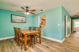 So Close to Coast Walkable Fort Myers Beach Unit! - Fort Myers Beach - 4