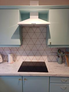 Bright & Cozy Home in Knocknacarra - 2