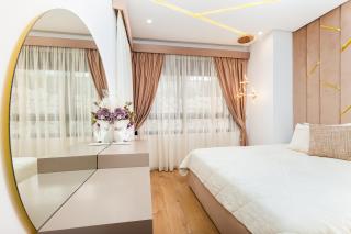 Pool View Stylish 3BR, 2BA Apartment, 5-min to Beach & TGV - Tangier - 2