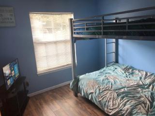 The JAX Blue House - Jacksonville - 2