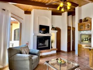 Puerto Nuevo Surf Casita Sonrisa 1 BR with pool - 2