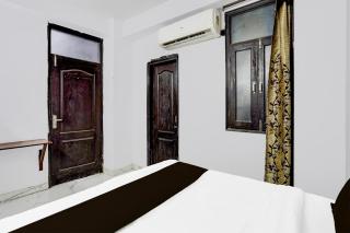 Hotel O Agarwal’s Paying Guest - Noida - 3