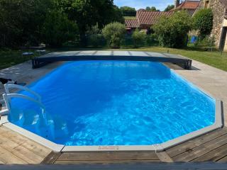 Peaceful, comfortable retreat with pool - Montcléra - 7