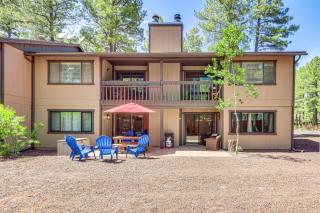 7 Mi to Rainbow Lake Pinetop Condo with Patio! - 9