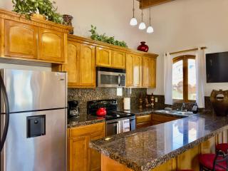 Rosarito Puerto Nuevo Surf 1BR casita and pool - 1