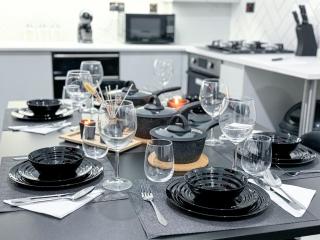 Modern & Cozy - City Centre 2-Bed Flat with Garden - Cardiff - 3