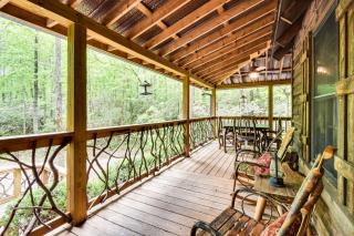 5 Mi to Unicoi State Park and Lake Hot Tub Haven! - Sautee Nacoochee - 0