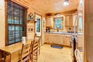 5 Mi to Unicoi State Park and Lake Hot Tub Haven! - Sautee Nacoochee - 5