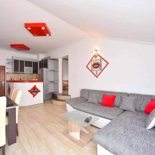 Aphelios Apartments - Budva - 0
