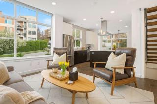 Near Space Needle Climate Pledge Roof Deck - 8