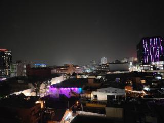 2BR Fortitude Valley Pool Gym and Parking - 6