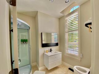 Oceanfront Gated villa - Nanaimo - 6