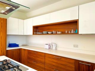 Urban Comfort Gzira 4 Bedroom Flat - Il-Gżira - 2