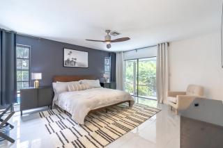 155 Old Tamiami Trail - Naples - 4