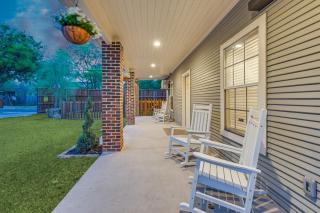 The Vanderbilt Mansion Apt 11 Near Downtown & TWU - 4