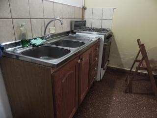 Departamento Fratellino a pasos del Hospital Rossi - 8