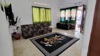 Deelira Homestay Kuantan - 7