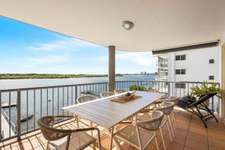 Maroochy River Waterfront Apartments - Maroochydore - 1