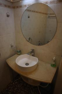 Acacia Villa Guesthouse - 3