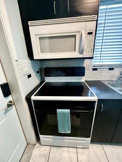 2 min walk to beach & free parking Lauderdale 21-1 - 2