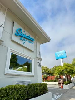 Signature Inn Berkeley - Berkeley - 9