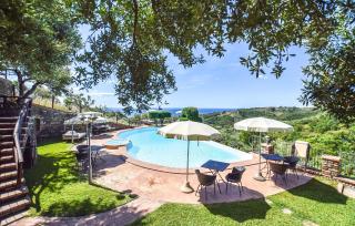 Awesome Apartment In Casal Velino - 3
