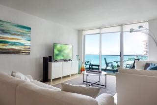 Beachfront 2 BR Apartment full Kitchen- Sian - Hollywood - 2