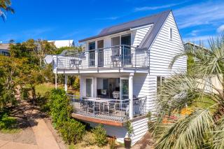 2 LEVEL 2 BEDROOM VILLA w MAGNIFICENT OCEAN VIEWS BEDROOM BALCONY FREE WIFI - Palm Beach - 7