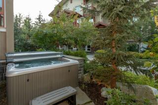 Fitzsimmons Walk 38 by Outpost Whistler - Whistler - 9