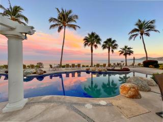Mykonos 1BR apt recently remodeled next to beach big pool - San José del Cabo - 9