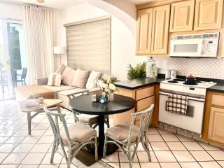 Mykonos 1BR apt recently remodeled next to beach big pool - San José del Cabo - 3