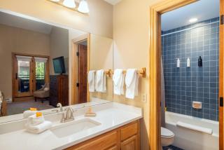 Cimarron Lodge 35 condo - 4