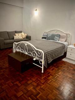 Cosy Spacious Private Room with Ensuite Bath Near LRT Station - Petaling Jaya - 0