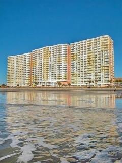 Gorgeous Oceanfront 3 Bedrooms Condo Sleeps up to10 people - Initial supply of Linens Included - Myrtle Beach - 2