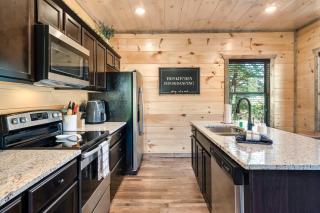 Modern Cabin with Pool Hot Tub Games & More - Sevierville - 1