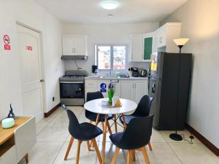 Apto Moderno #5 Casa Tía Tona Zona 1 - 5