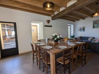 Gîte pour 11 pers. avec piscine, jardin clos et animaux admis - FR-1-653-277 - Écuras - 6