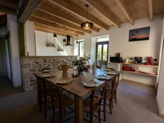 Gîte pour 11 pers. avec piscine, jardin clos et animaux admis - FR-1-653-277 - 5