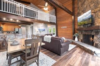 Secluded Cabin for 10 with Game Room Near Pkwy - Pigeon Forge - 7