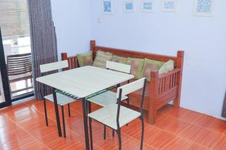 Banyu Surf Homestay Gerupuk - Bumbang - 2