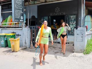 Banyu Surf Homestay Gerupuk - Bumbang - 1