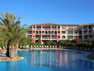 Appartement T2 avec terrasse et parking à deux pas de la mer aux Issambres - FR-1-768-122 - La Garonnette-Plage - 0