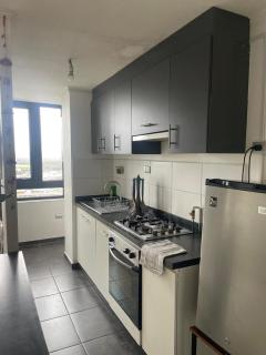 Amplio Departamento 3 Dormitorios - 1